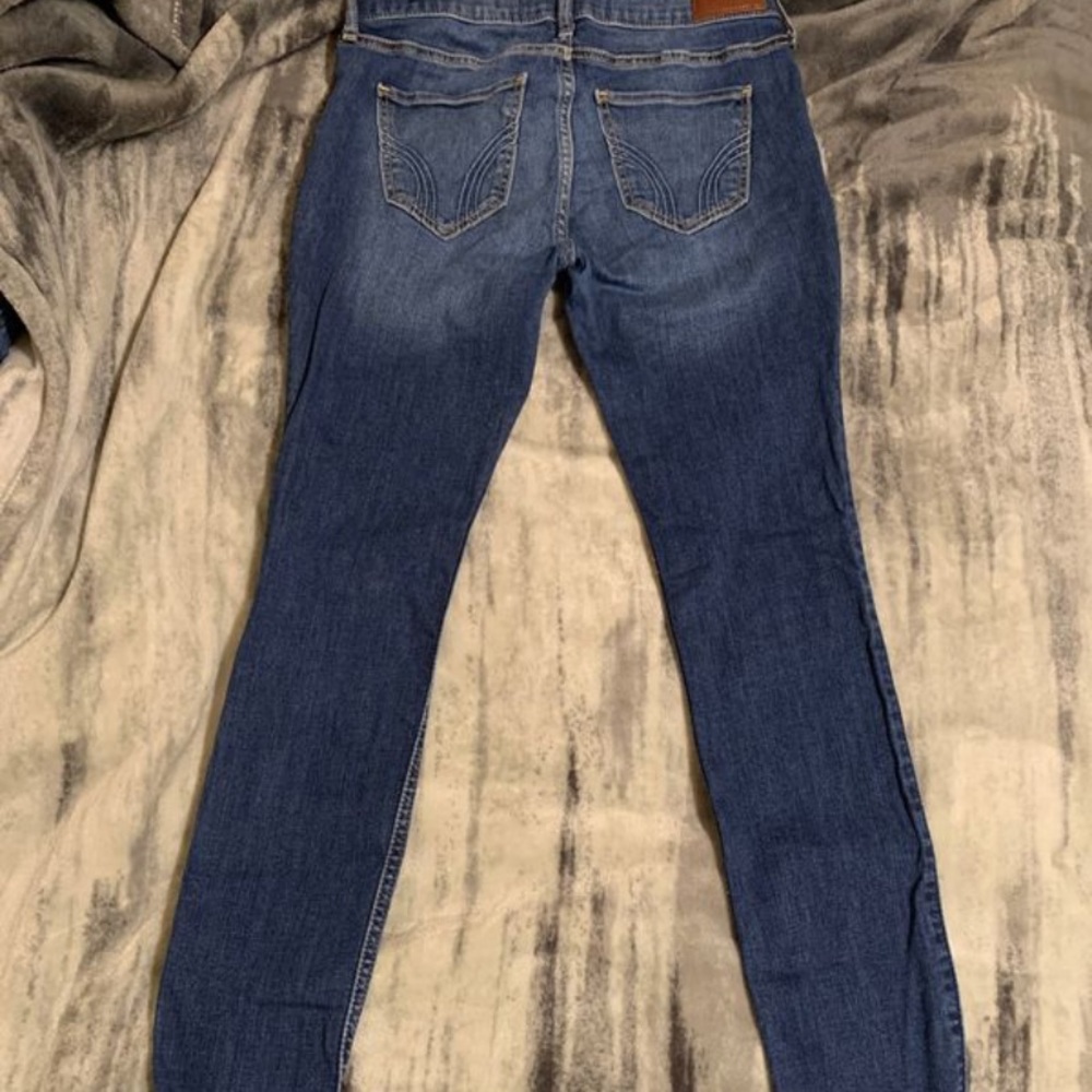 Hollister low rise super skinny jeans
